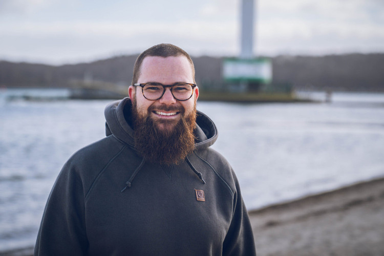  Your contact&nbsp;<br>Michael Andres&nbsp;<br>Neighbourhood manager&nbsp;<br>Pries-Friedrichsort&nbsp;<br><br>Phone: 0431 6791036 Mobile: 0178 2858847&nbsp;<br>E-mail: <a href="mailto: m.andres@kiel-marketing.de ">m.andres@kiel-marketing.de</a>