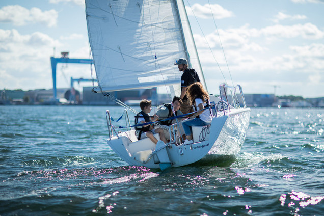 Segeltrainer*in gesucht