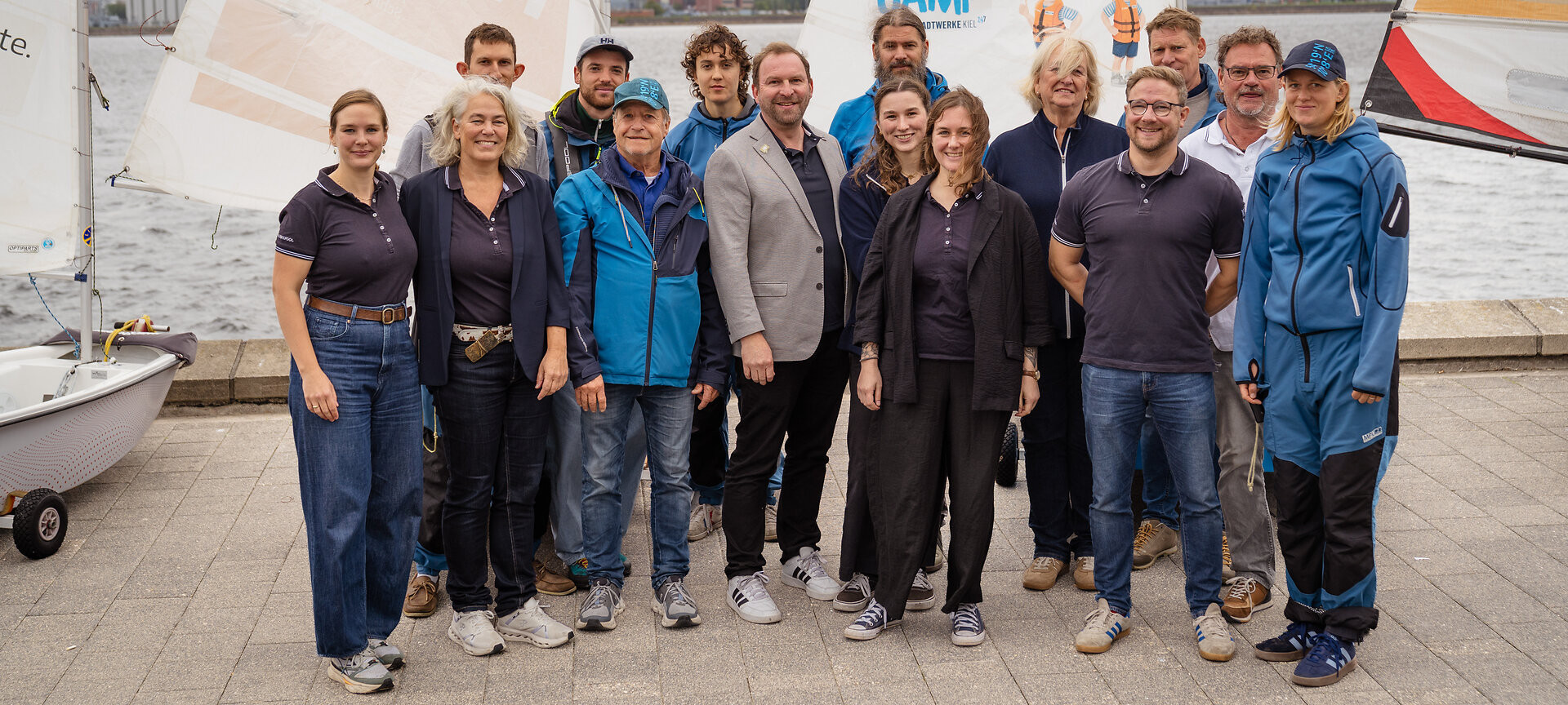 Kiel-Marketing GmbH Crew vor dem Segelcamp