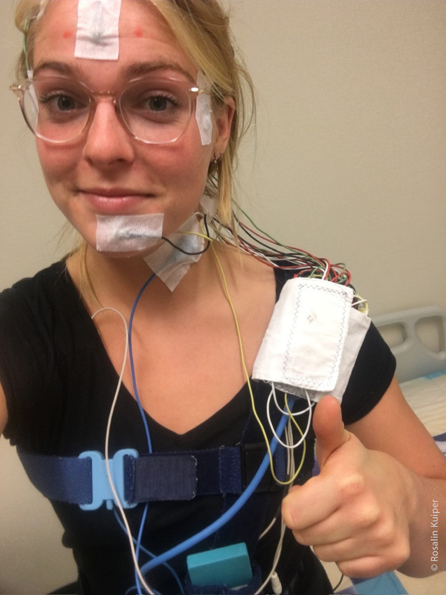 Rosalin Kuiper with various medical measuring devices on her body