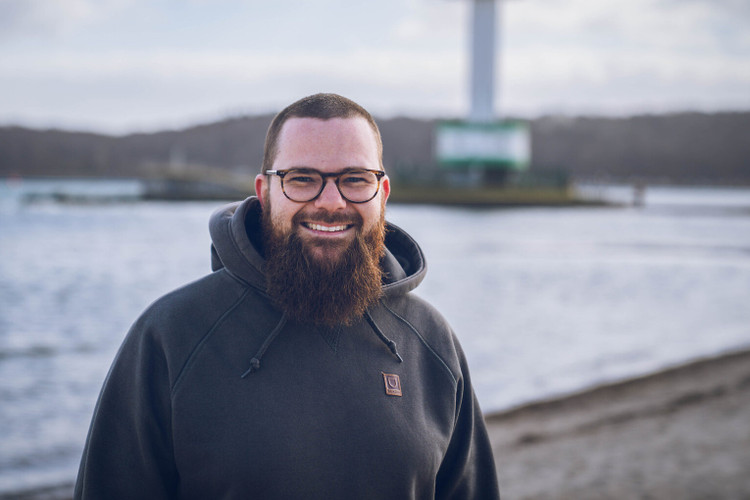  Michael Andres&nbsp;<br>Quartiersmanager&nbsp;<br>Holtenauer Straße&nbsp;<br>Mobil: 0178 2858847&nbsp;<br>E-Mail: <a href="mailto: m.andres@kiel-marketing.de ">m.andres@kiel-marketing.de&nbsp;</a>