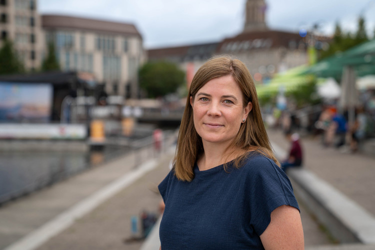  Käse trifft Wein:<br><br>Kathrin Brandl<br>Projektmanagerin<br>Tel.: <a href="tel:04316791057">0431 - 67910 - 57</a><br>Mail: k<a href="mailto:k.brandl@kiel-marketing.de">.brandl@kiel-marketing.de</a>